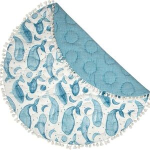 NWT Quilted Crane Baby Cotton Play Mat with Whale Print